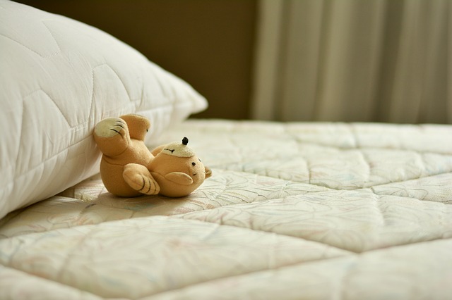 Poduszka rehabilitacyjna – zastosowanie i rodzaje. Co warto wiedzieć przed zakupem?